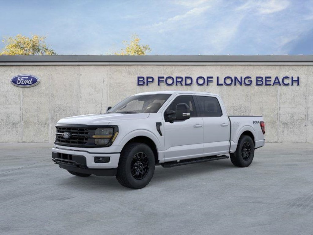 New 2025 Ford F-150 XLT Truck SuperCrew Cab