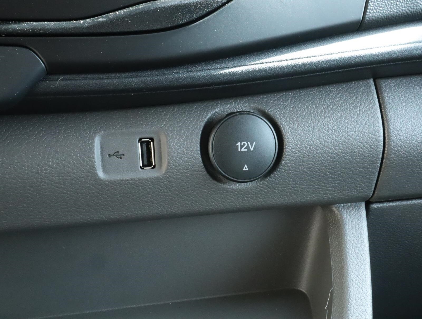 2024 Ford Transit 250