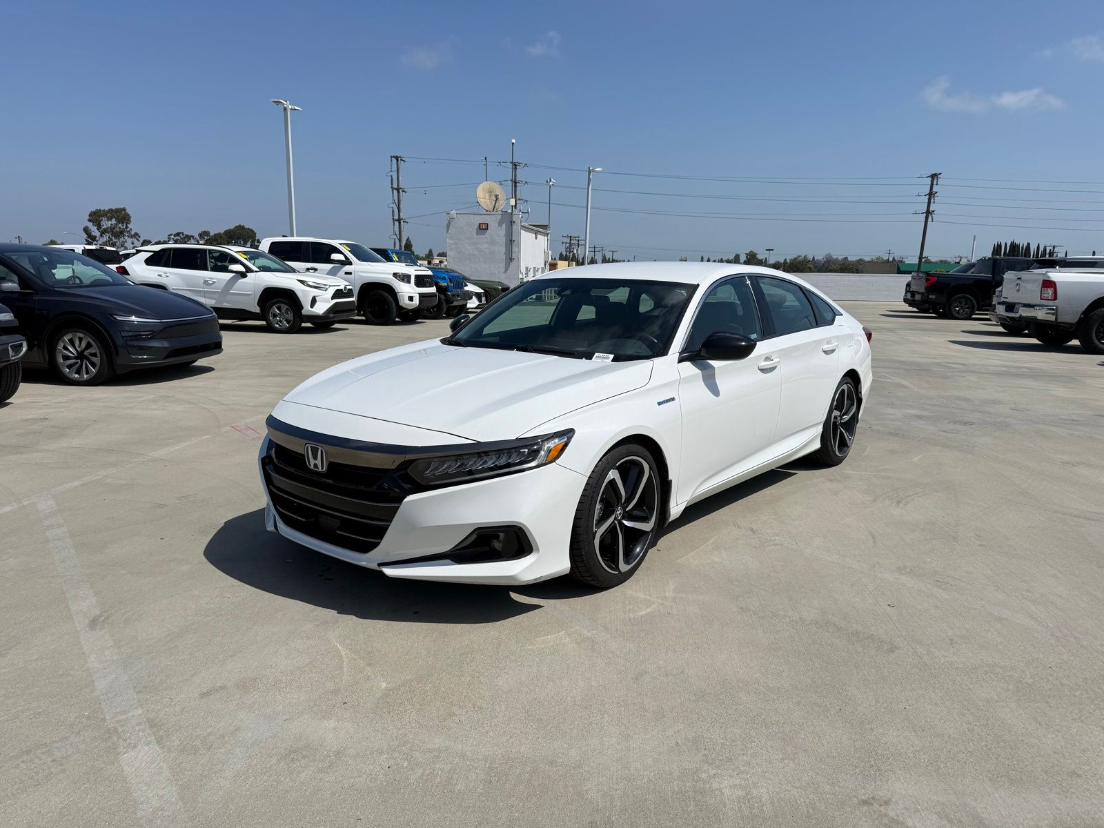 2022 Honda Accord Hybrid Sport's photo