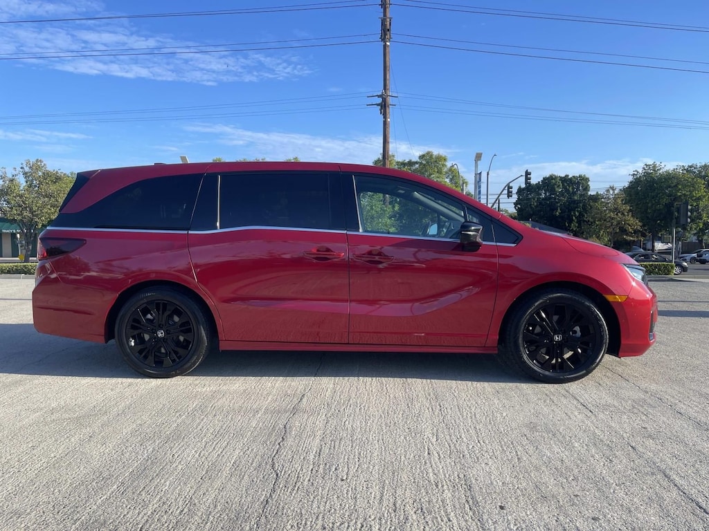 Used 2025 Honda Odyssey Sport-L Minivan/Van