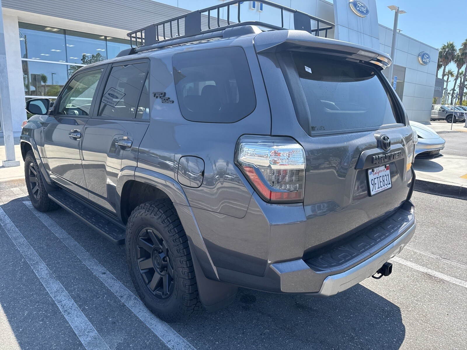 2023 Toyota 4Runner TRD Off-Road Premium photo 2