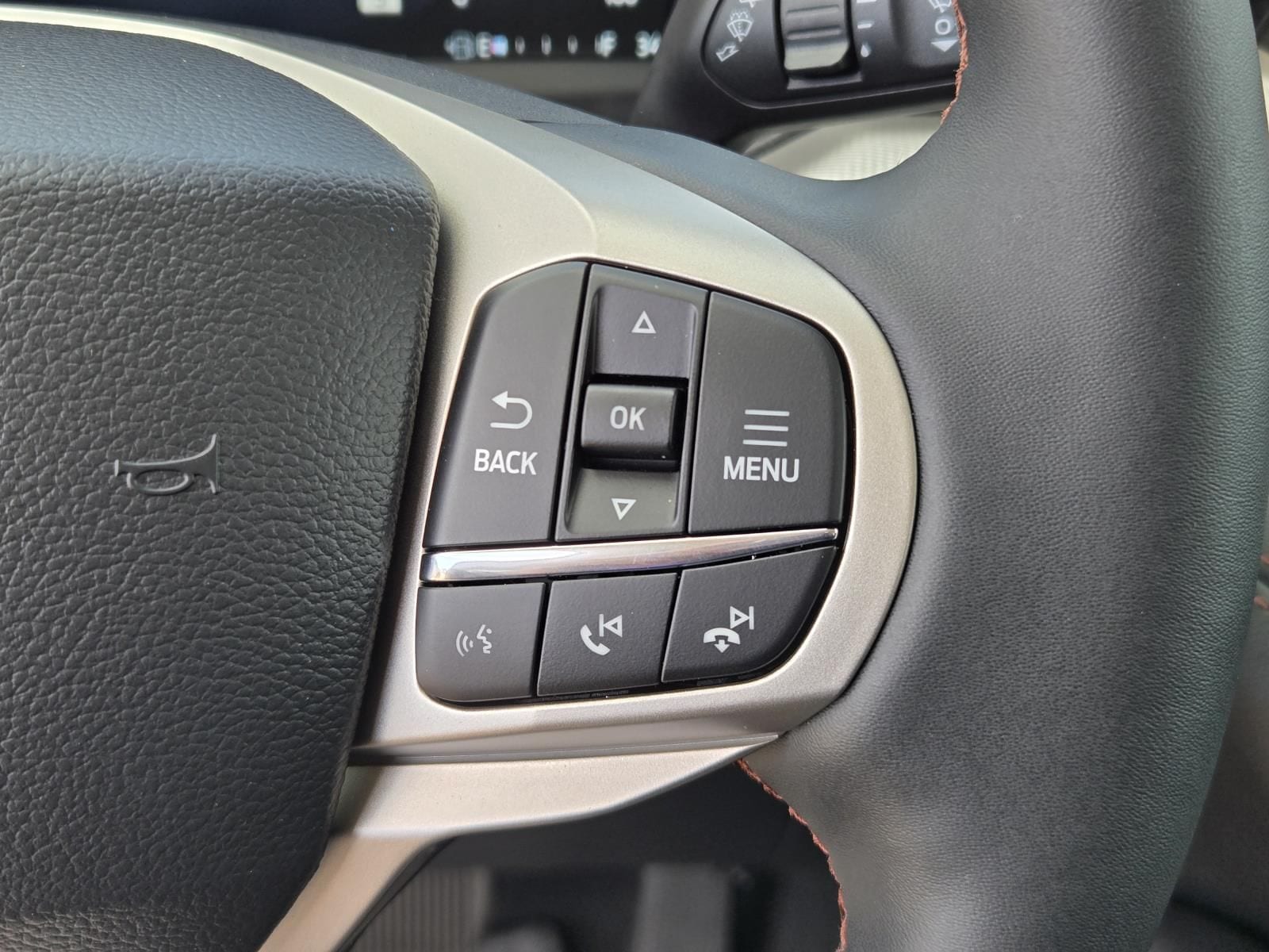 2026 Ford Explorer Active - Photo 20