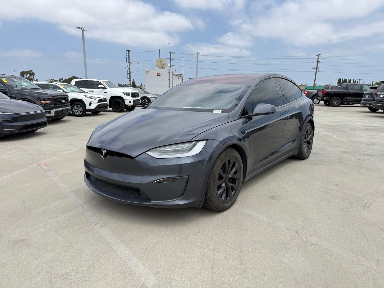 2022 Tesla Model X Plaid's photo