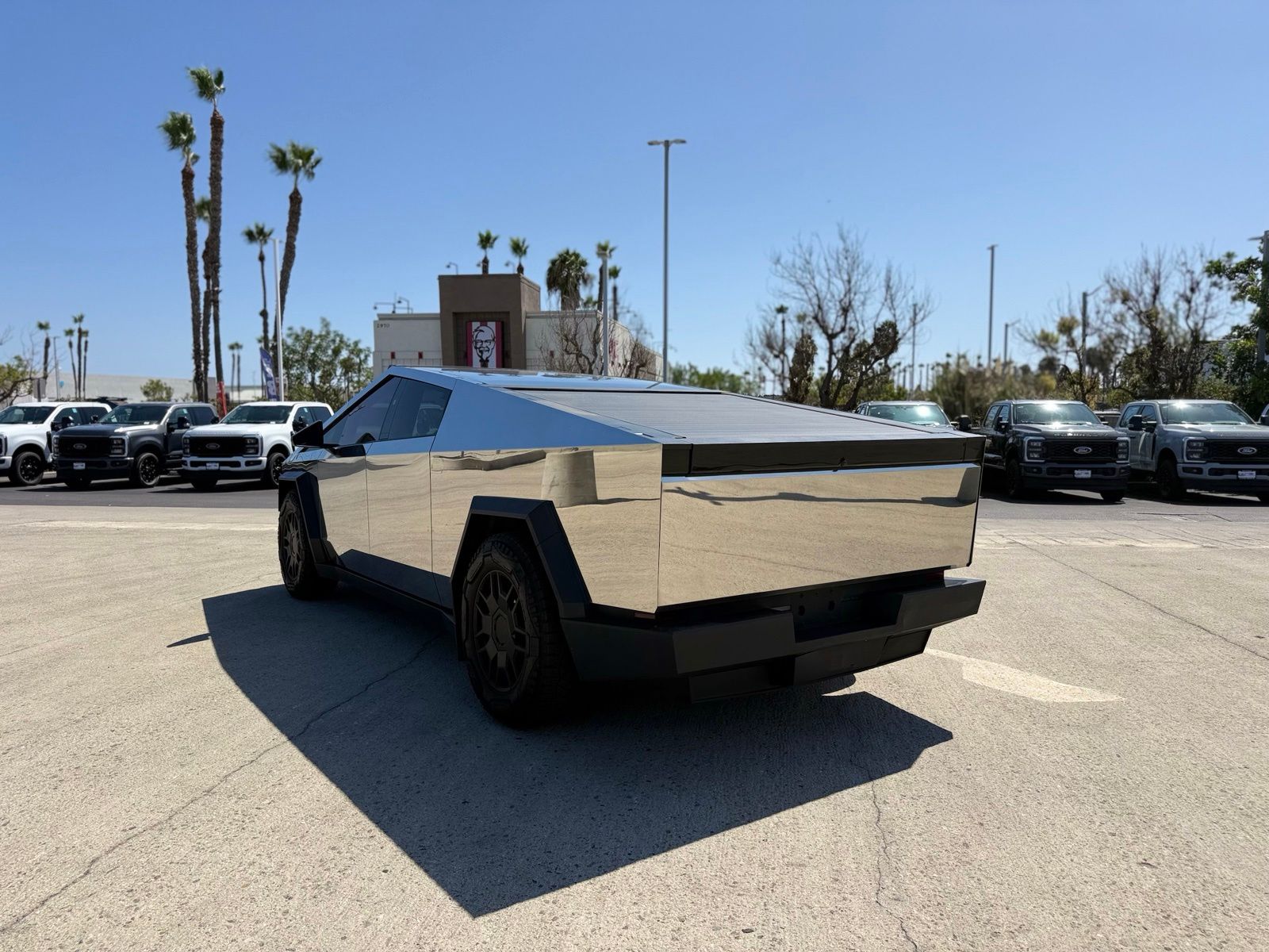 Used 2024 Tesla Cybertruck Cyberbeast with VIN 7G2CEHEE9RA004137 for sale in Long Beach, CA