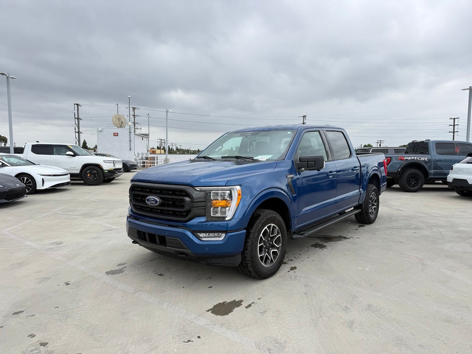 2023 Ford F-150 XLT 4x4 SuperCrew 5-1/2 Box's photo