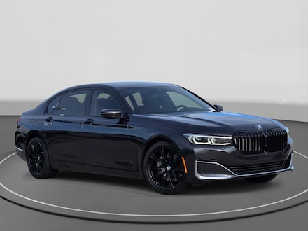 2022 BMW 7 Series 740i Sedan