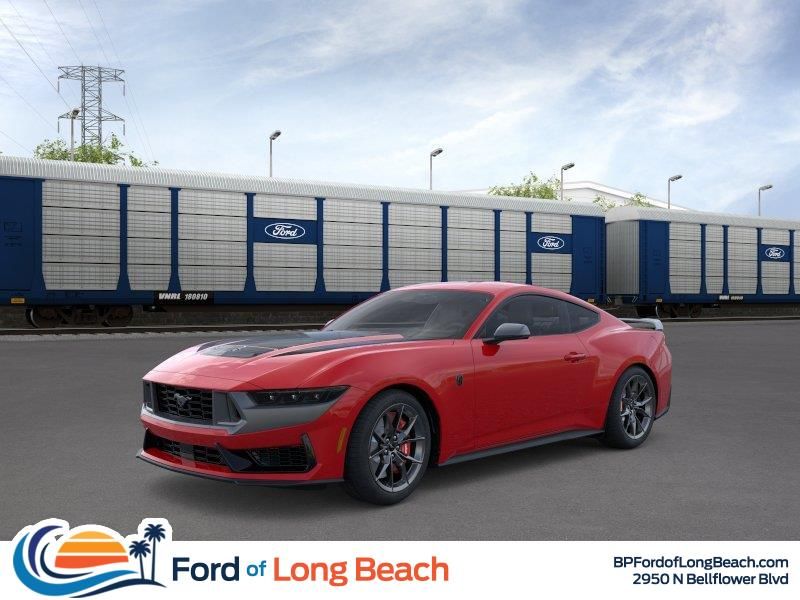 2026 Ford Mustang Dark Horse's photo