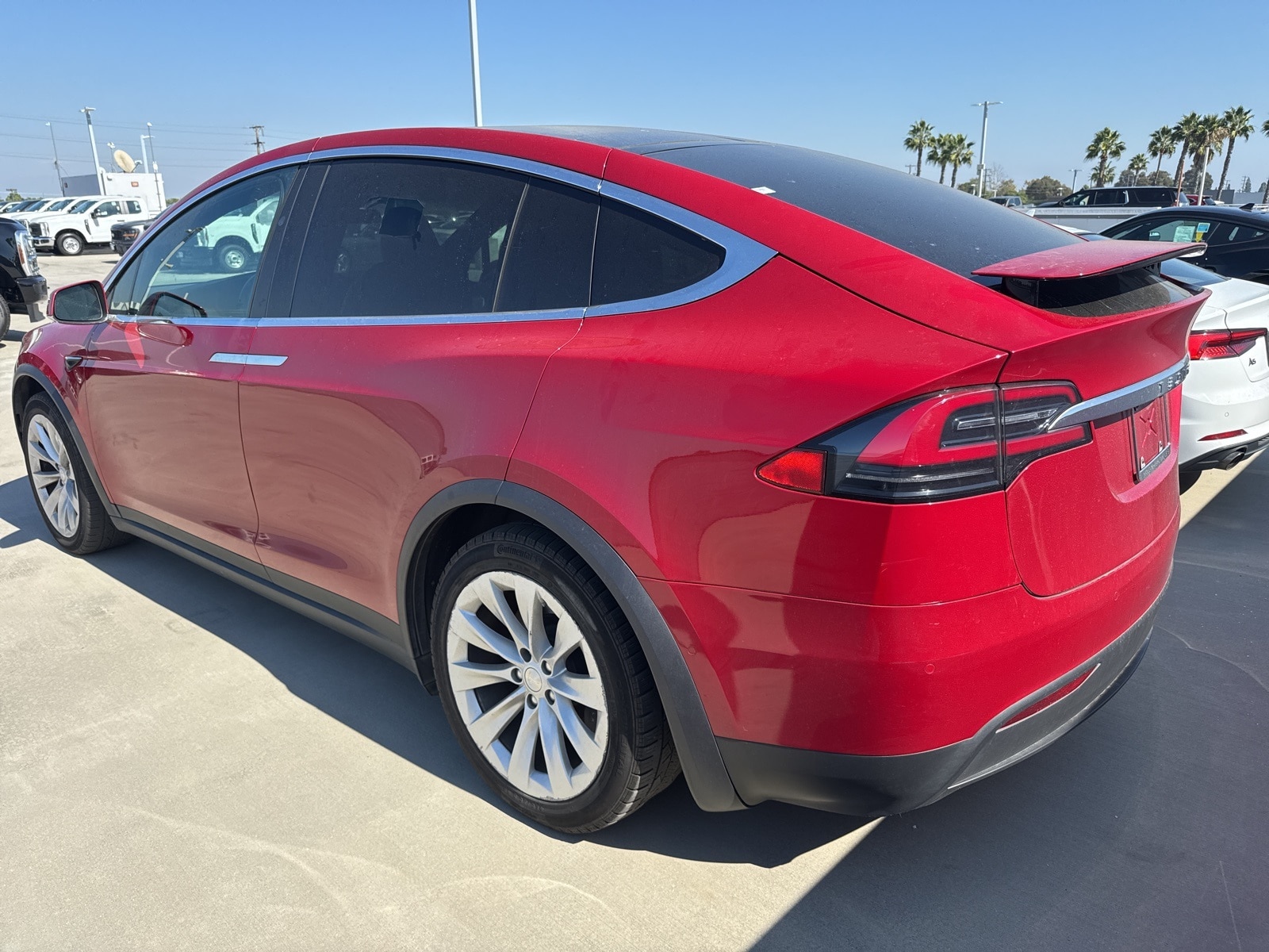 Used 2020 Tesla Model X Long Range with VIN 5YJXCBE21LF305962 for sale in Long Beach, CA