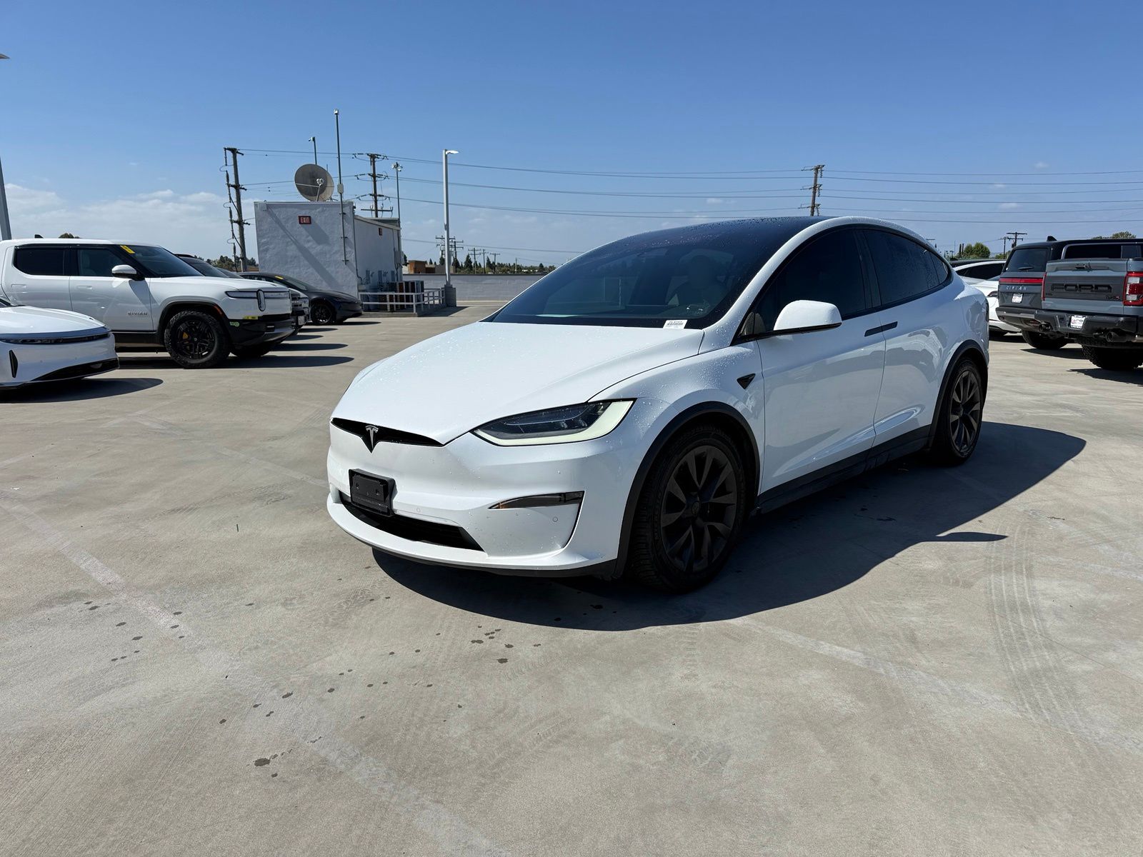 2022 Tesla Model X Plaid's photo