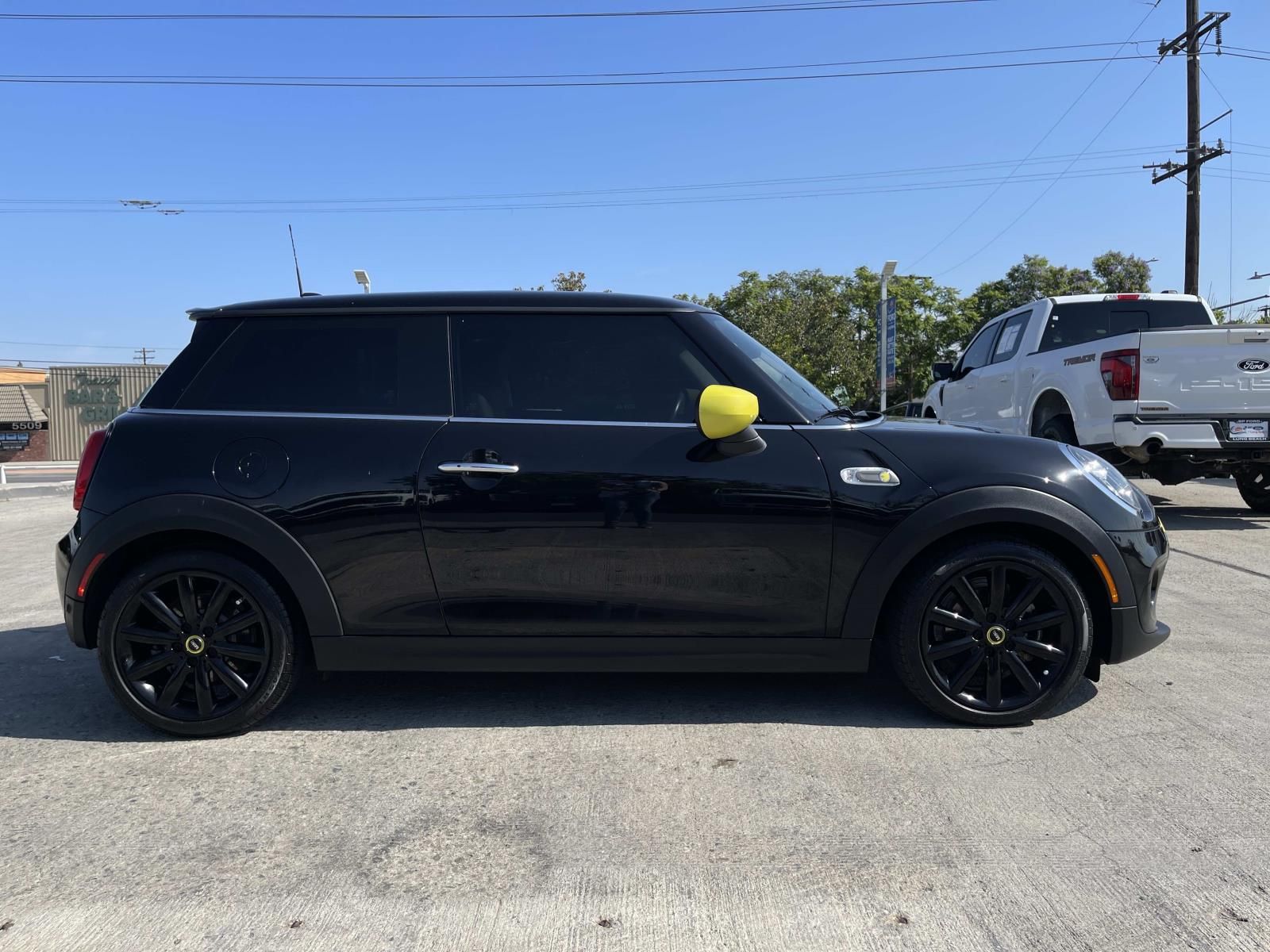 Used 2020 MINI Hardtop 2 Door SE with VIN WMWXP3C09L2M43633 for sale in Long Beach, CA