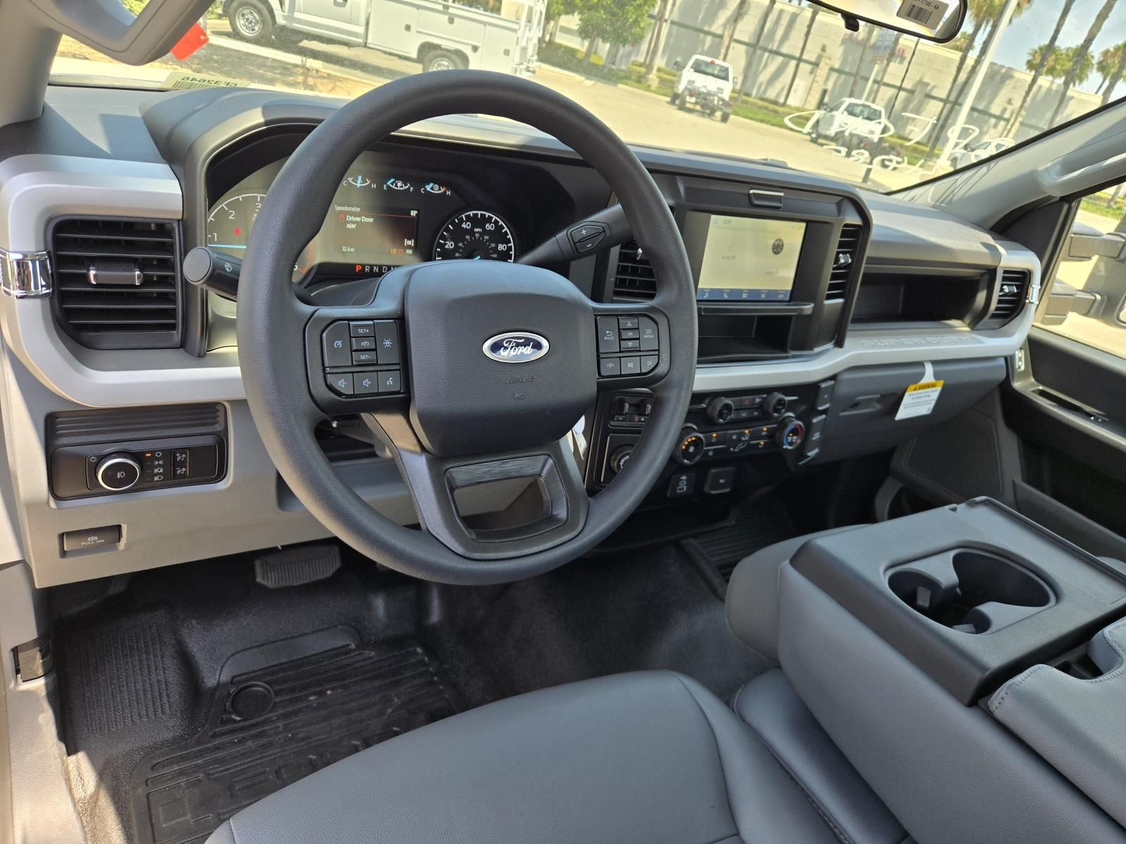 2026 Ford F-350 Super Duty Chassis Cab XL - Photo 8