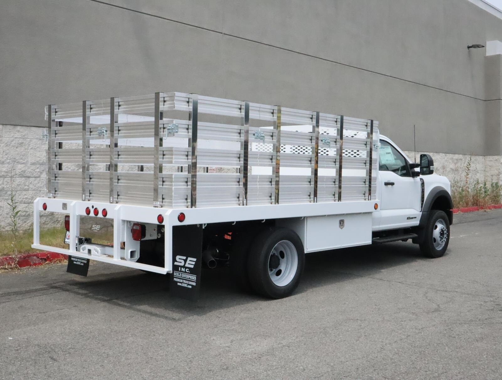 2024 Ford F-550 XL photo 3