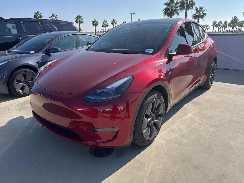 Used 2025 Tesla Model Y Long Range SUV