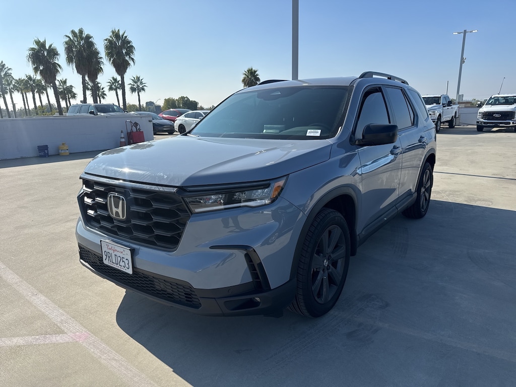 Used 2025 Honda Pilot Sport SUV