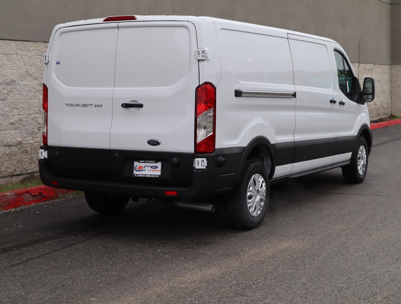 2024 Ford Transit 250