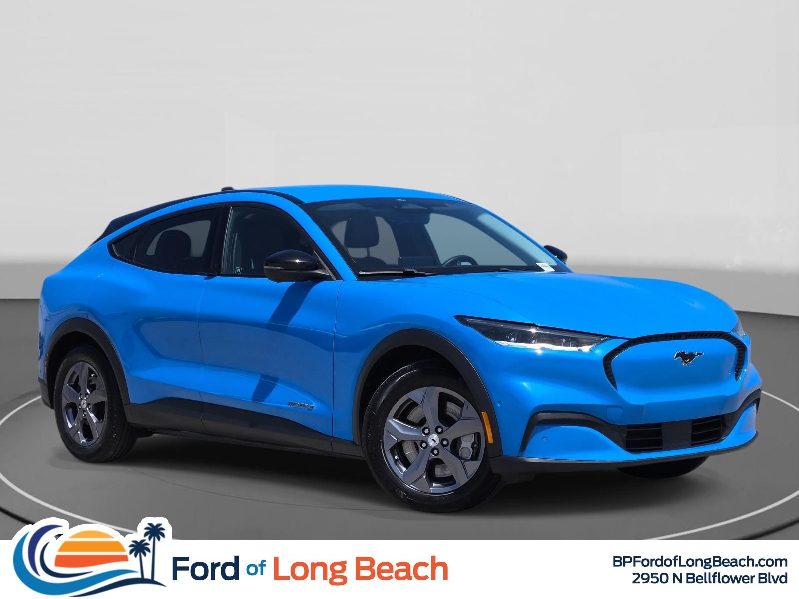 2023 Ford Mustang-Mach-e Select's photo