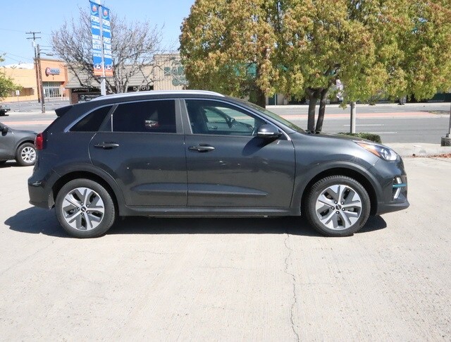 Certified 2022 Kia Niro EX with VIN KNDCC3LG2N5117748 for sale in Long Beach, CA