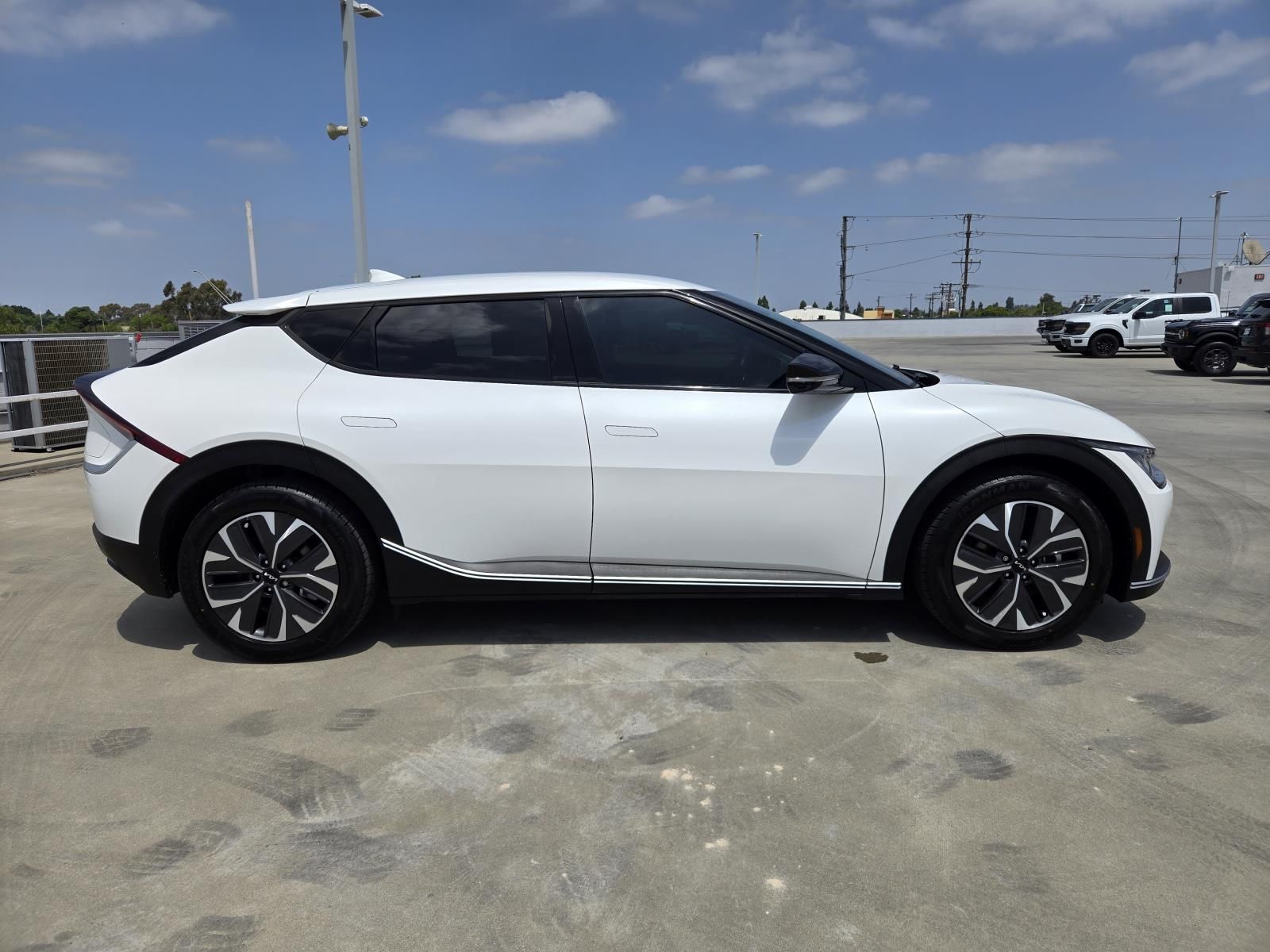 Used 2024 Kia EV6 Light L/R with VIN KNDC34LAXR5189613 for sale in Long Beach, CA