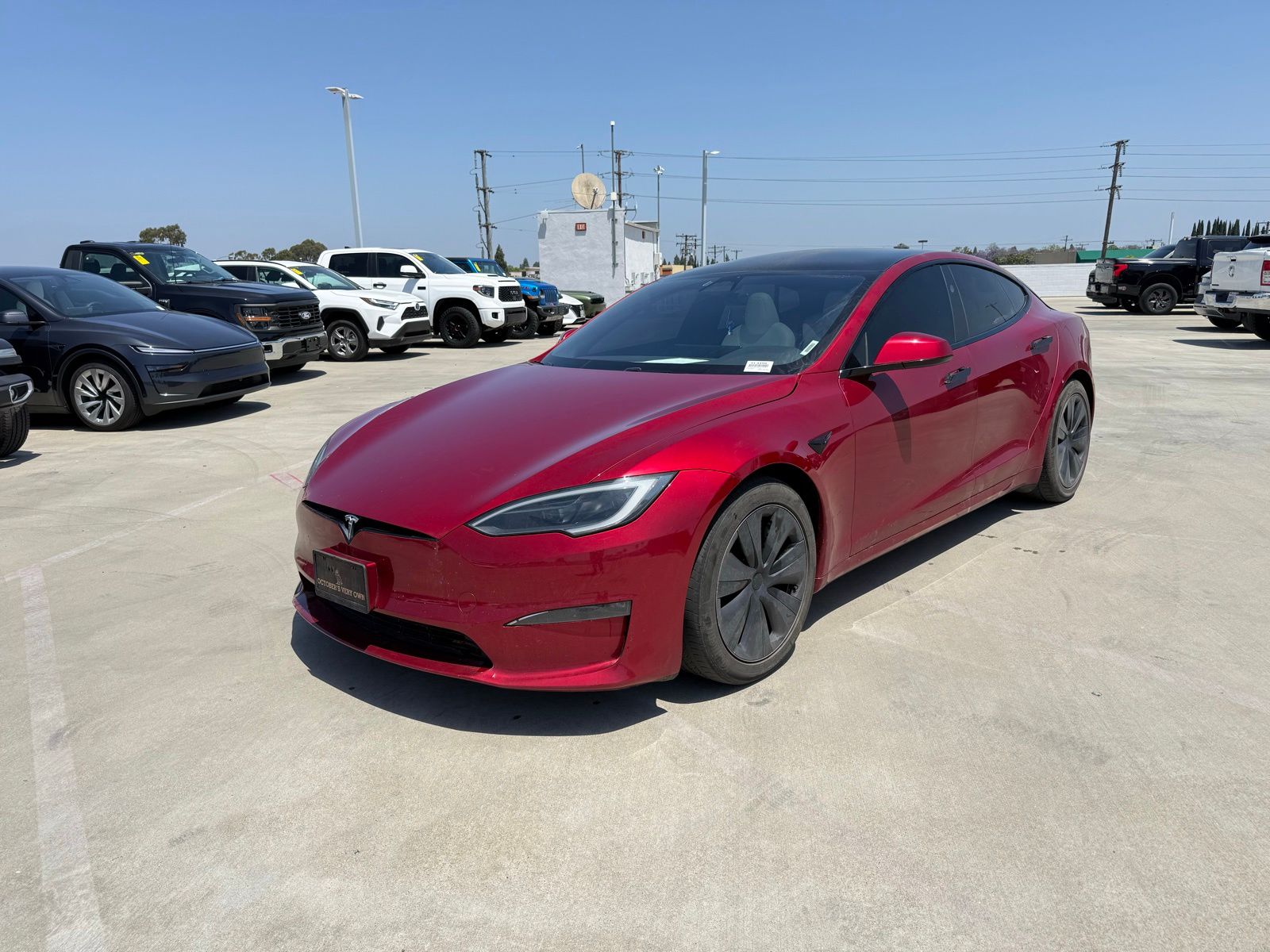 2023 Tesla Model S Standard Range's photo