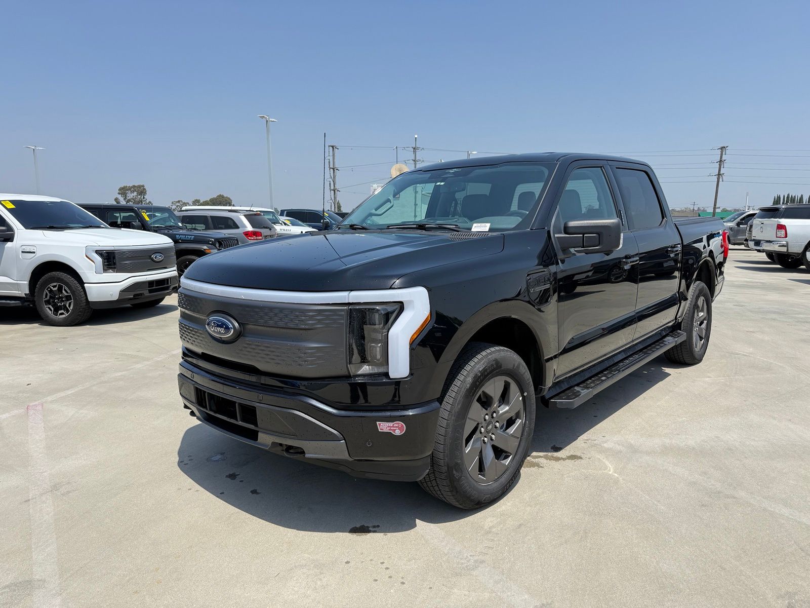 2023 Ford F-150 XLT 4x4 SuperCrew 5-1/2 Box's photo
