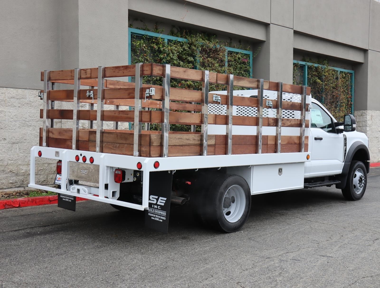 2024 Ford F-450 XL photo 3