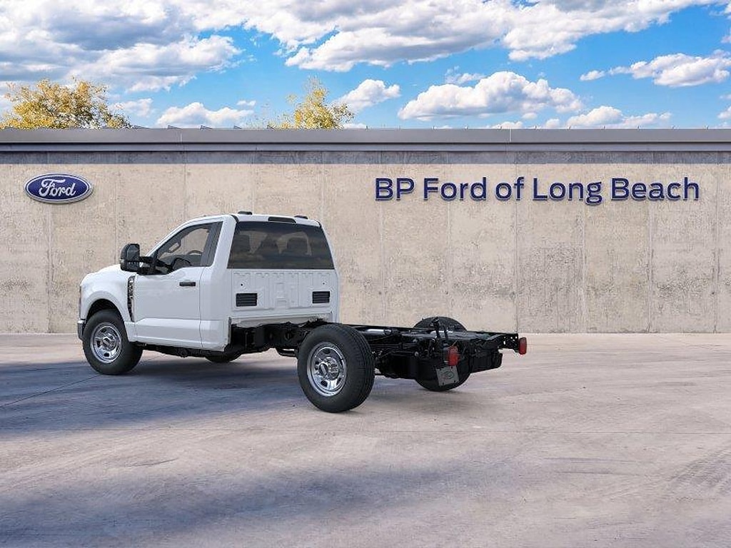 New 2026 Ford F-350SD XL Chassis