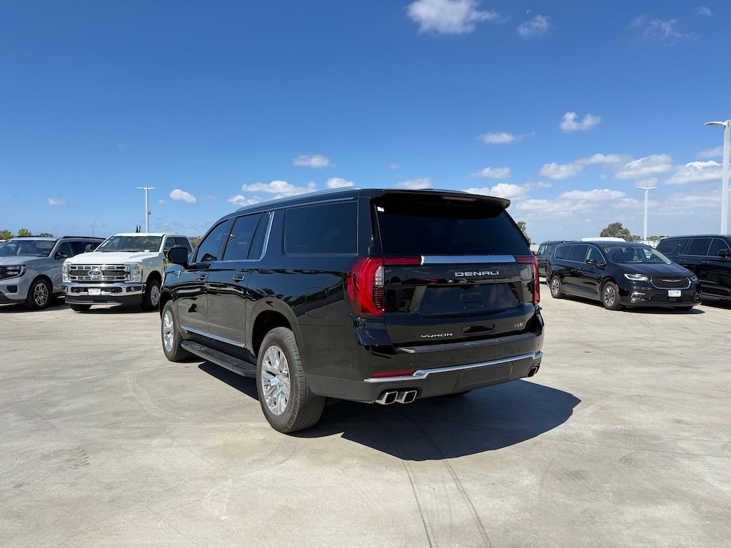 Used 2025 GMC Yukon XL Denali SUV