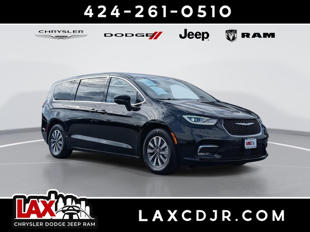 Used 2024 Chrysler Pacifica Hybrid Select Minivan/Van