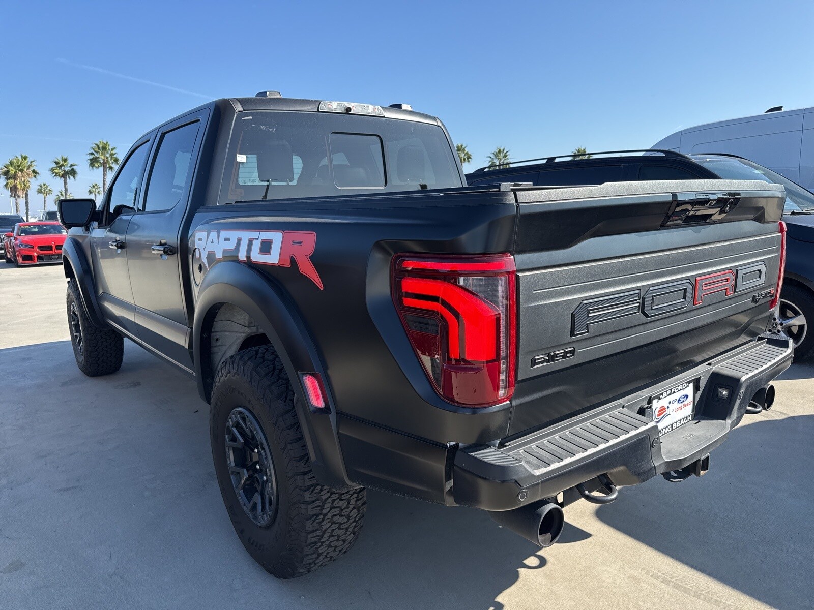 2024 Ford F-150 Raptor photo 2