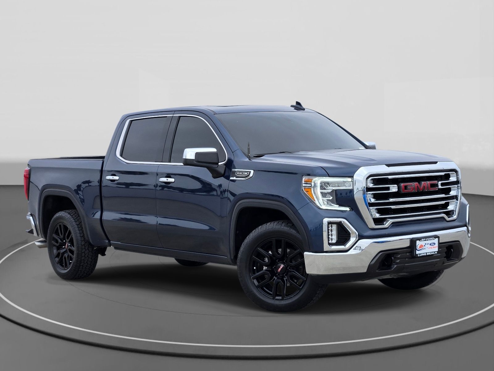 2021 GMC Sierra 4WD Crew Cab Short Box SLT's photo