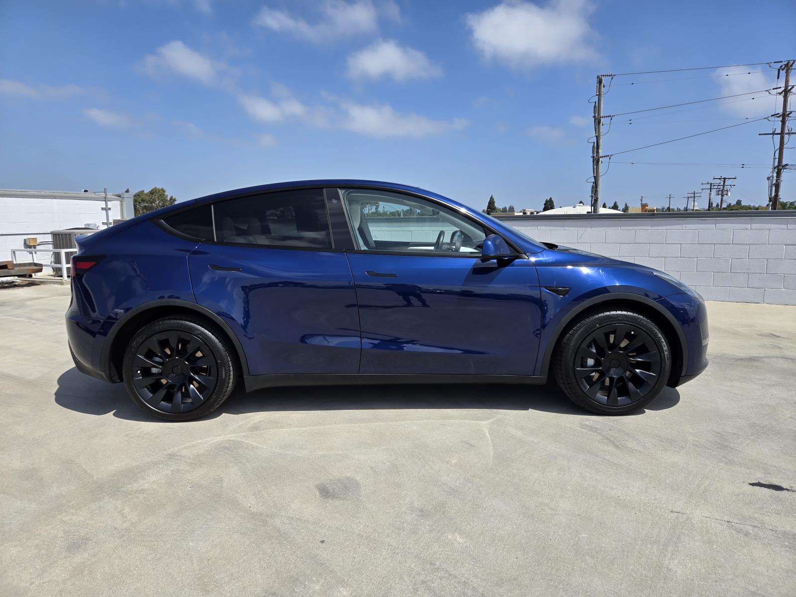 Used 2023 Tesla Model Y Long Range with VIN 7SAYGDEE9PA109434 for sale in Long Beach, CA