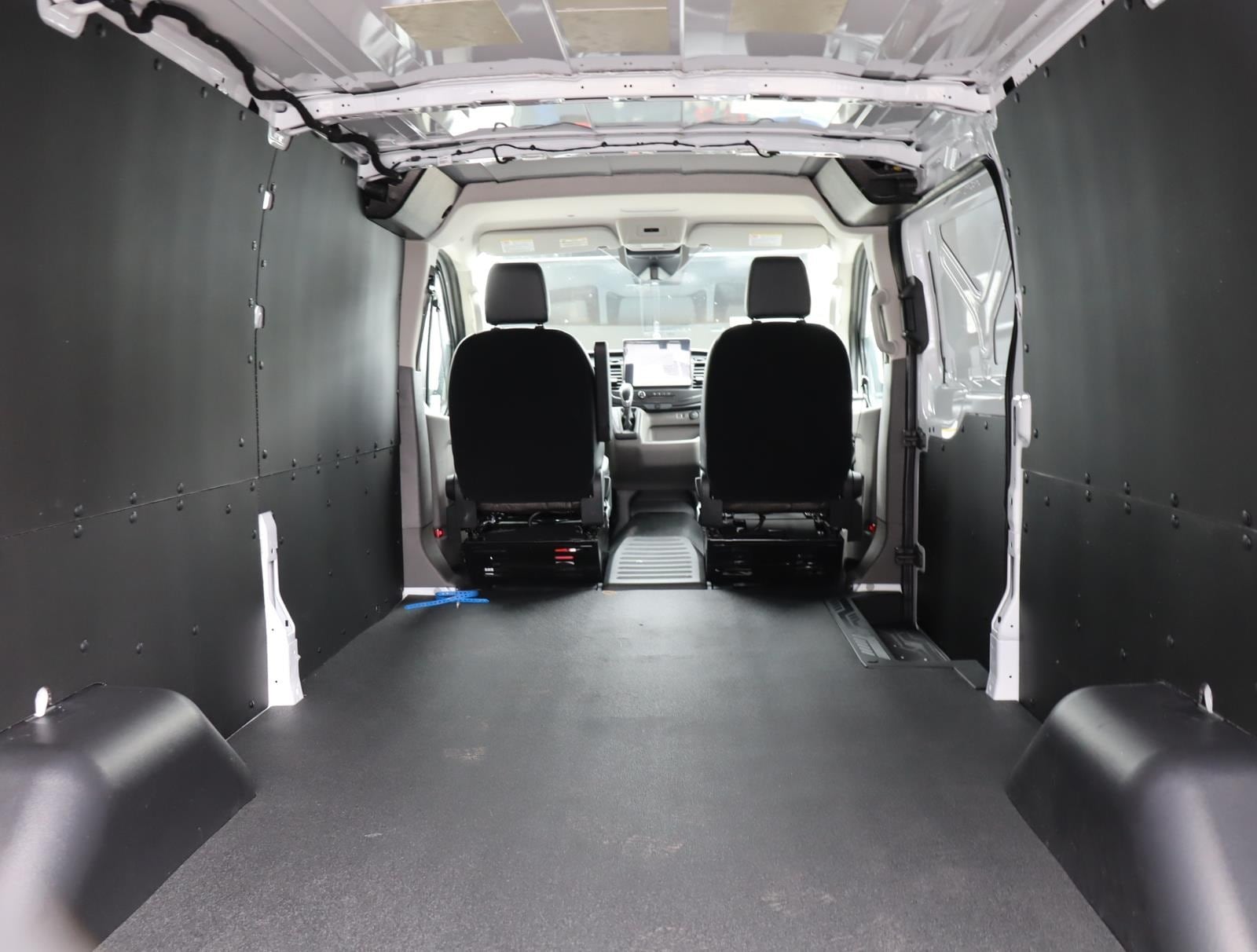 2024 Ford Transit 250