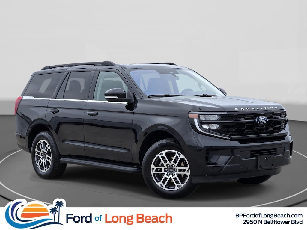 Used 2025 Ford Expedition Active SUV
