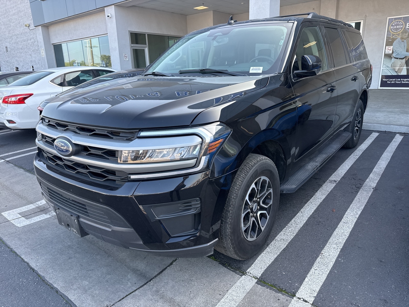 2024 Ford Expedition XLT's photo