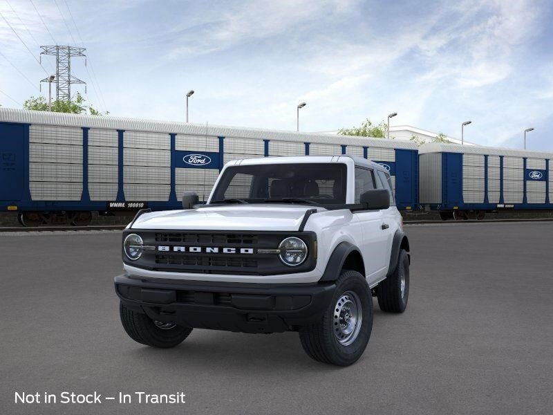 2025 Ford Bronco Base photo 2