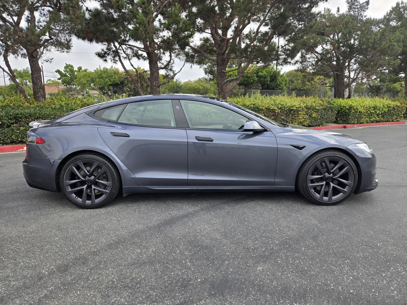 Used 2021 Tesla Model S Plaid with VIN 5YJSA1E67MF431130 for sale in Long Beach, CA