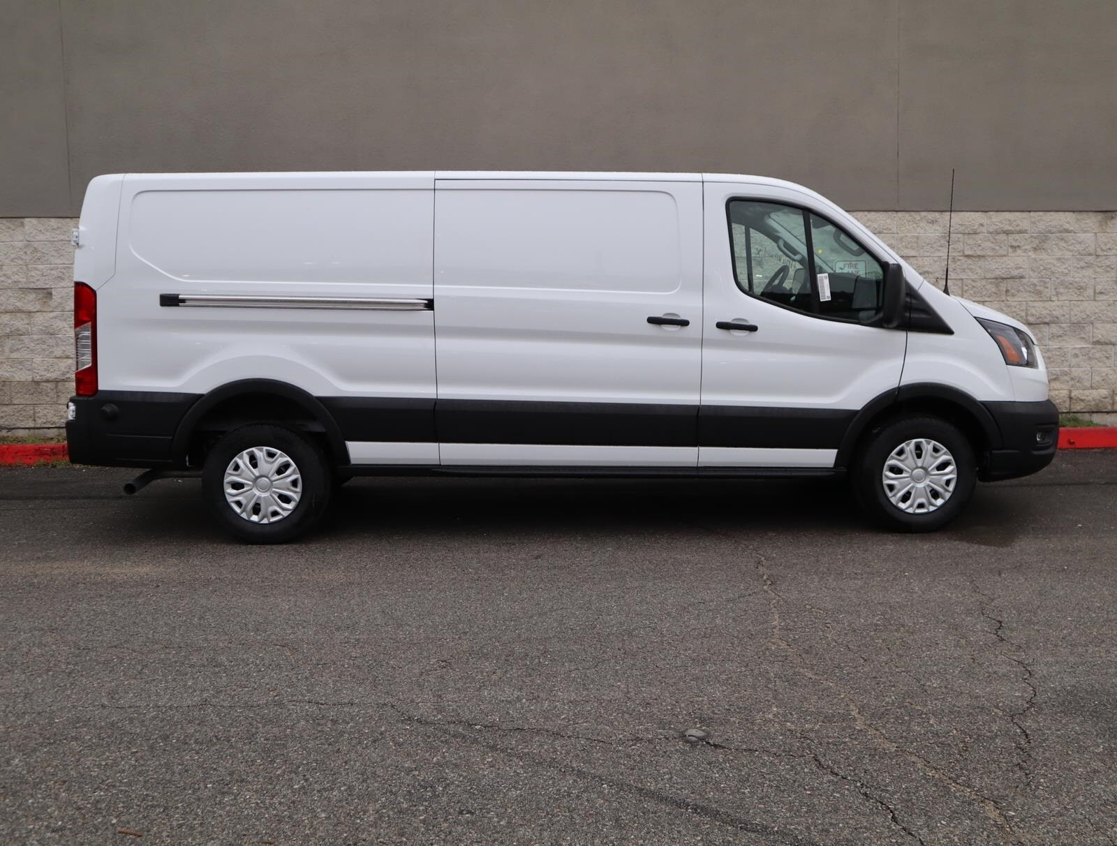 2024 Ford Transit 250