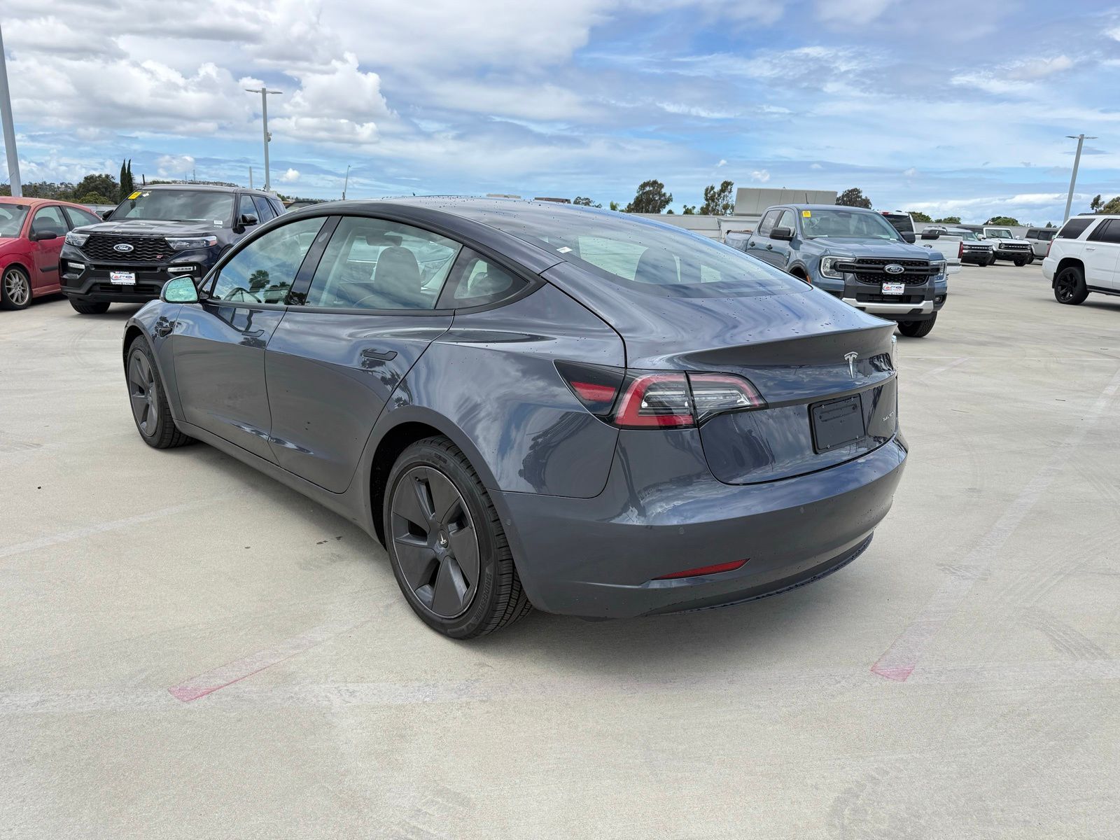 Used 2022 Tesla Model 3 Long Range with VIN 5YJ3E1EB8NF333411 for sale in Long Beach, CA