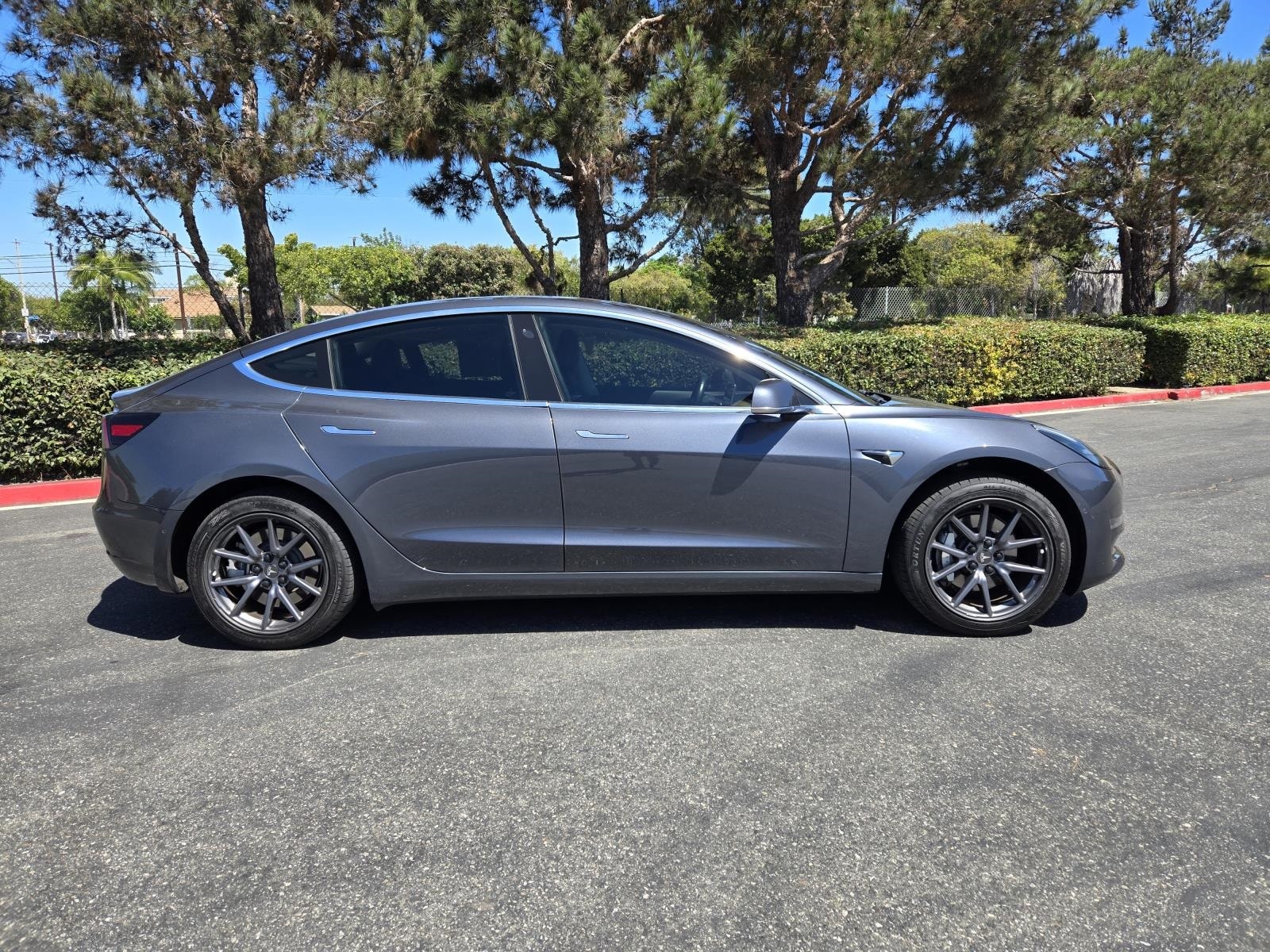Used 2018 Tesla Model 3 Long Range with VIN 5YJ3E1EA8JF004046 for sale in Long Beach, CA