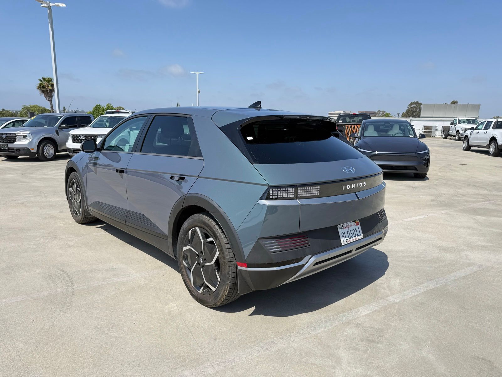Used 2024 Hyundai IONIQ 5 SEL with VIN KM8KN4DE8RU263989 for sale in Long Beach, CA