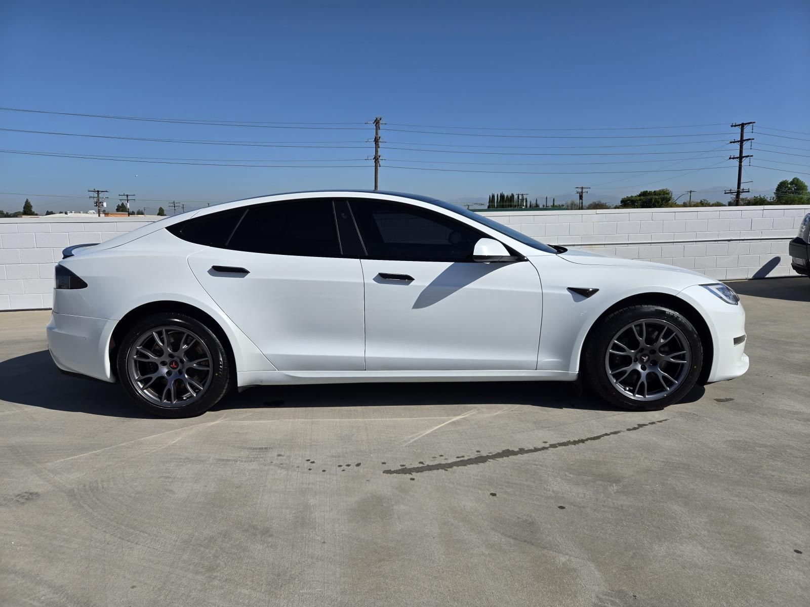 Used 2022 Tesla Model S Base with VIN 5YJSA1E58NF459432 for sale in Long Beach, CA