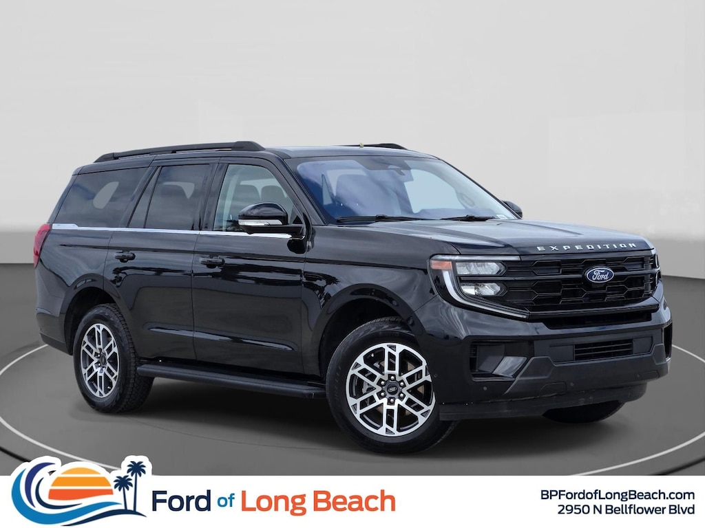 Used 2025 Ford Expedition Active SUV