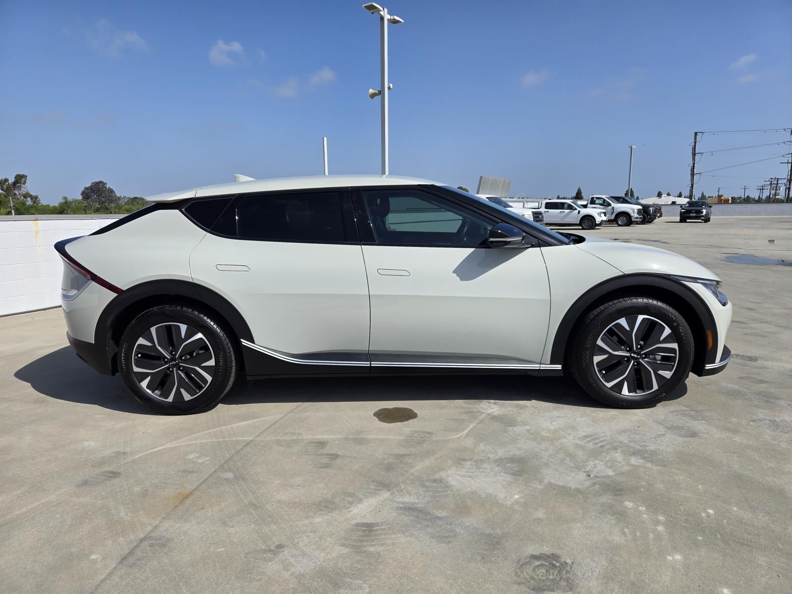 Used 2024 Kia EV6 Light L/R with VIN KNDC34LA3R5175049 for sale in Long Beach, CA