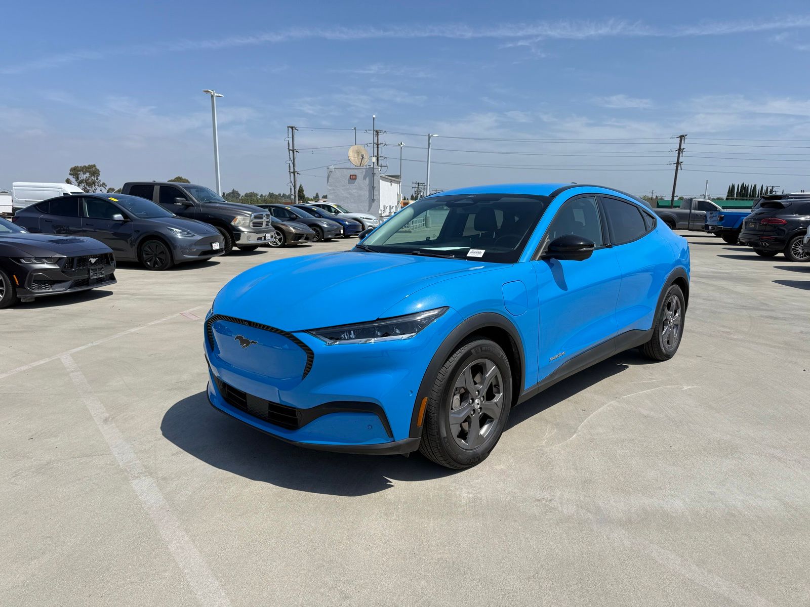 2023 Ford Mustang-Mach-e Select's photo