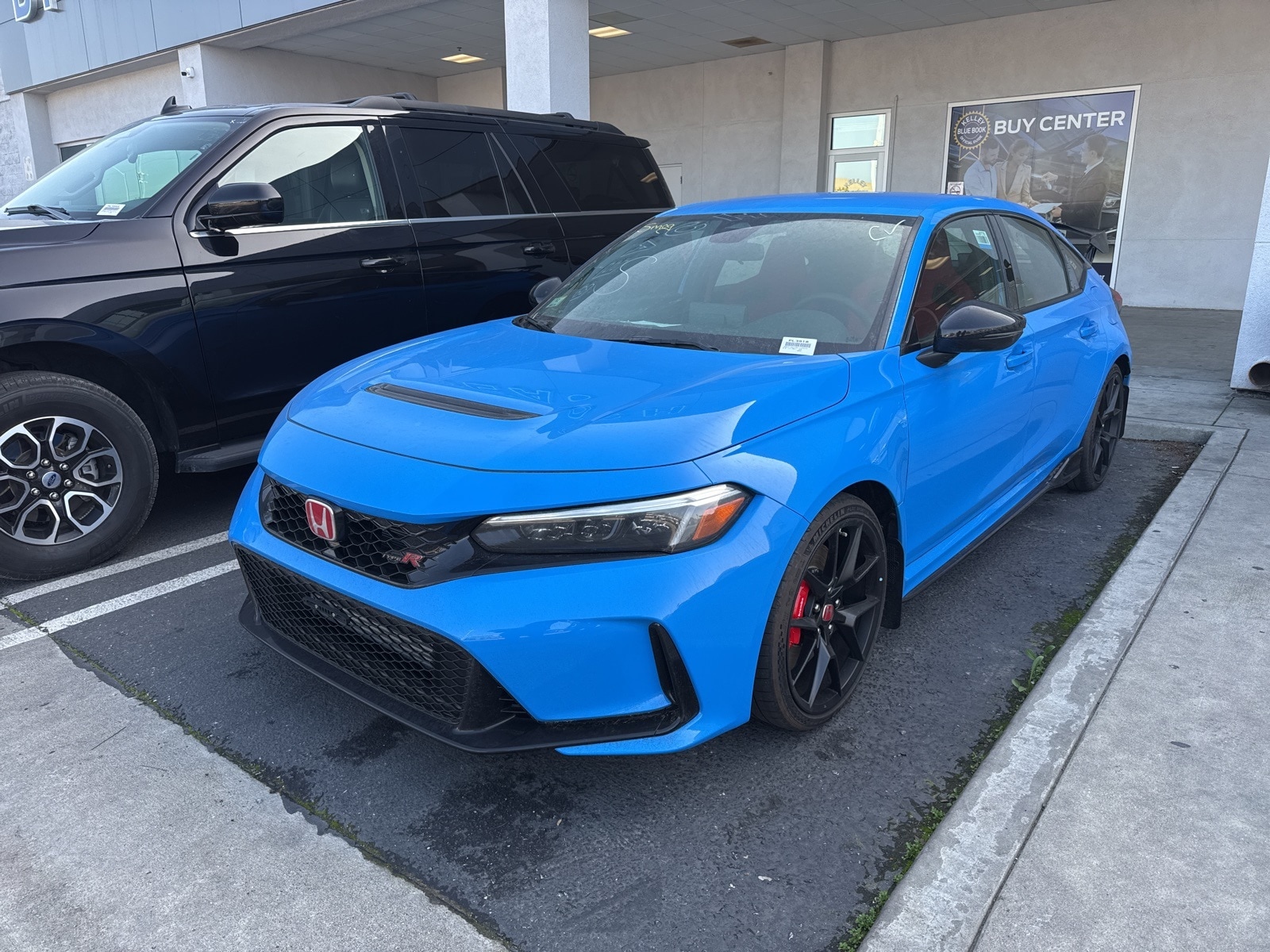 2025 Honda Civic Hatchback Type-R's photo