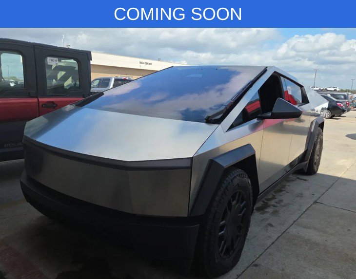 2025 Tesla Cybertruck