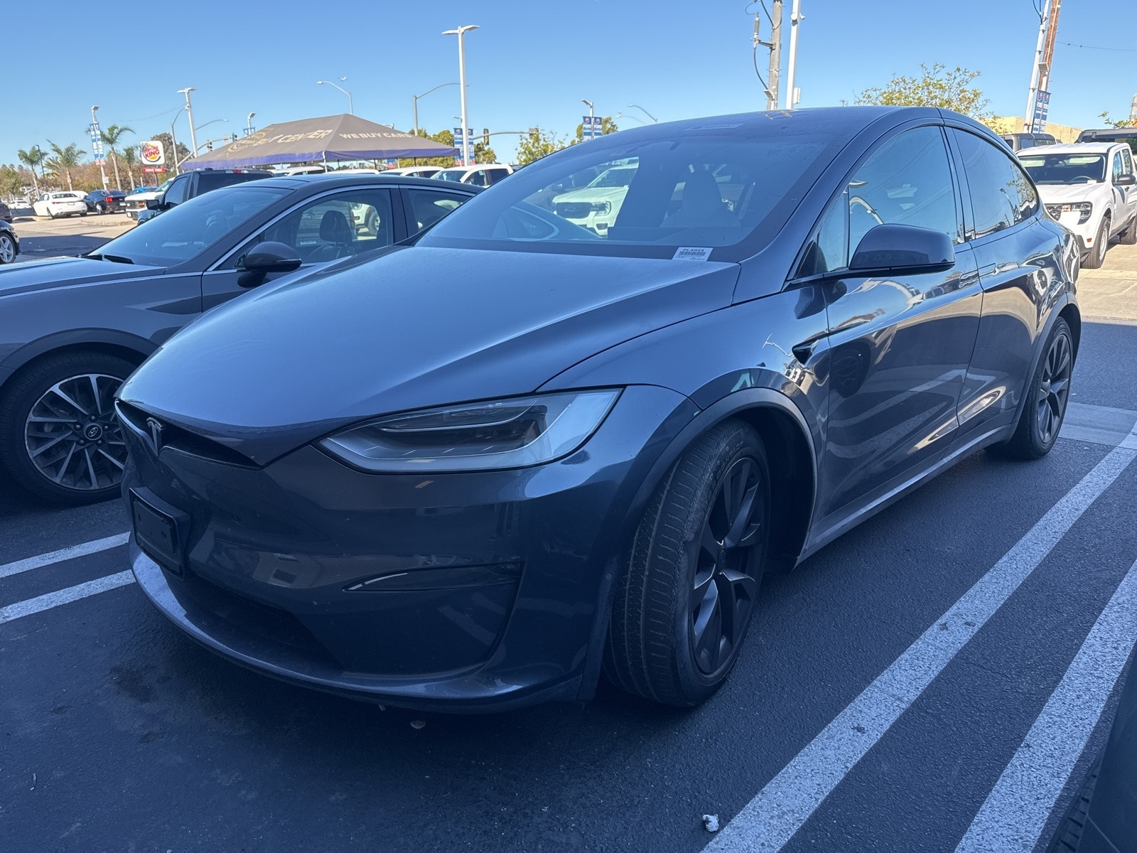 2023 Tesla Model X Long Range's photo