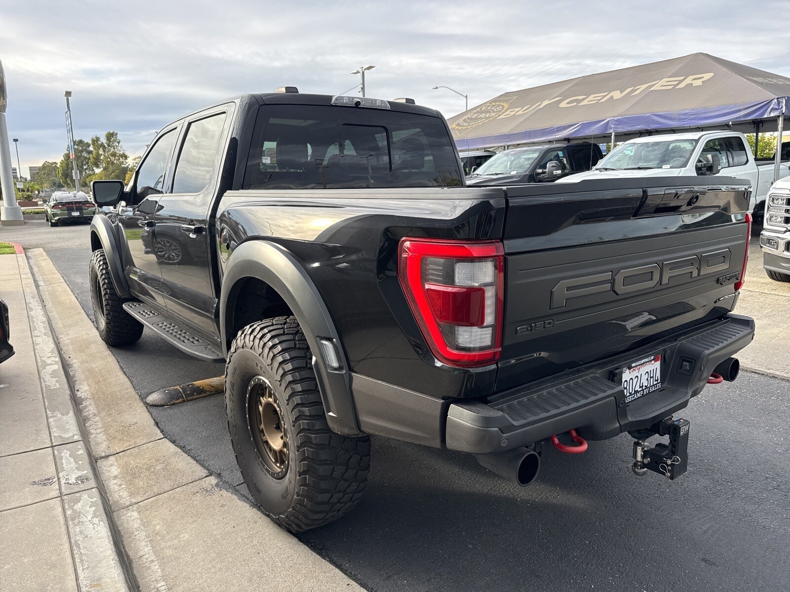 2021 Ford F-150 Raptor photo 2