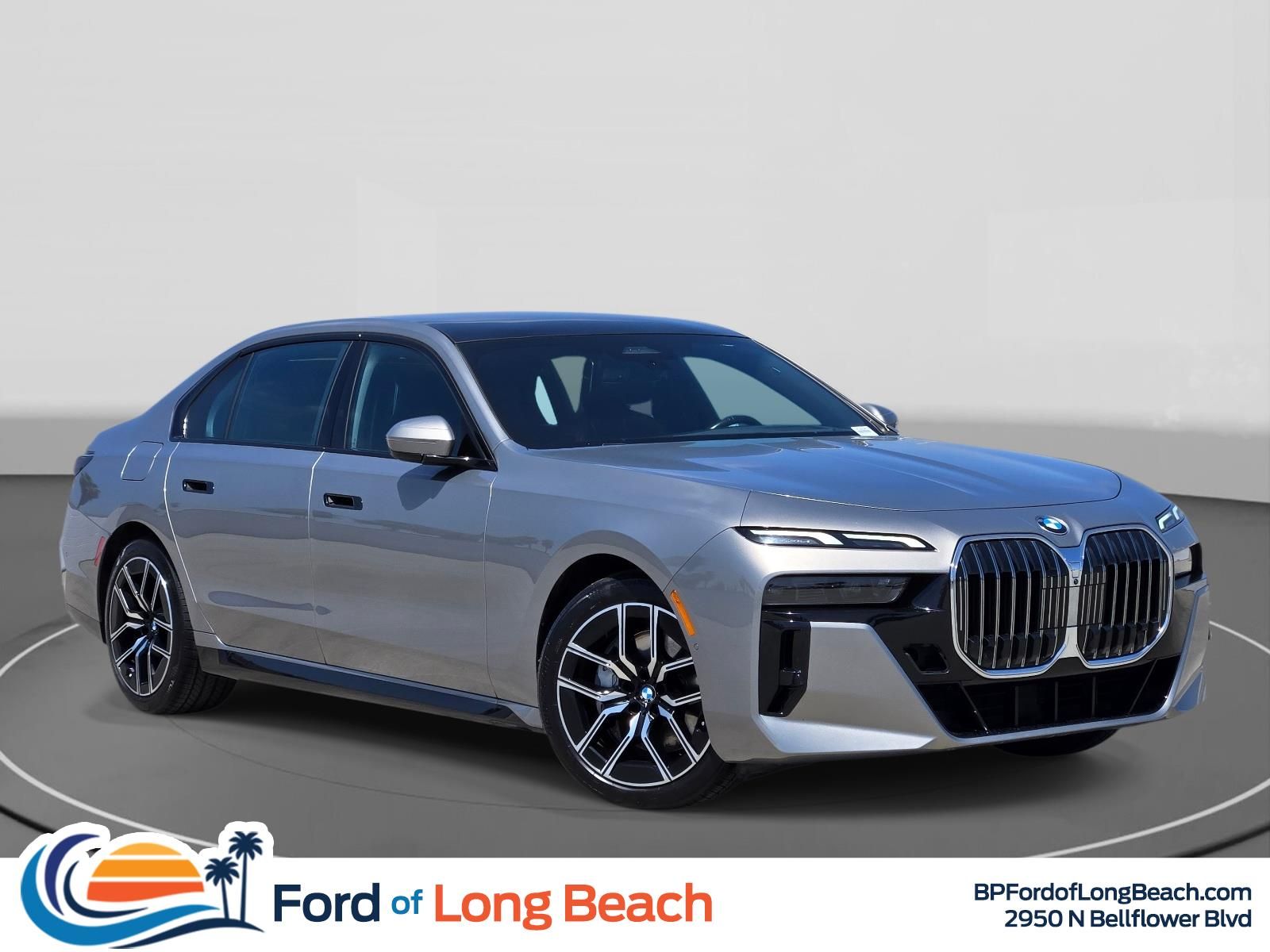 2023 BMW 7 Series 740i's photo