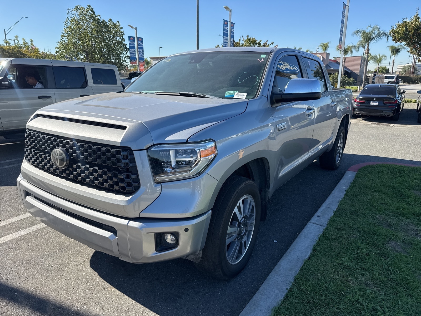 2021 Toyota Tundra Platinum's photo